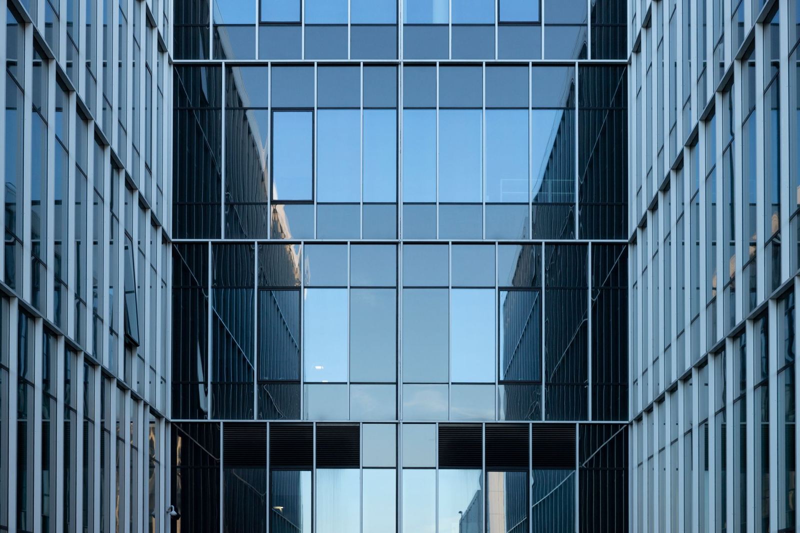 Merkez Ofis – İzmir
